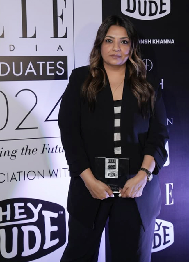 ELLE_20Graduates_2020247.jpg 8