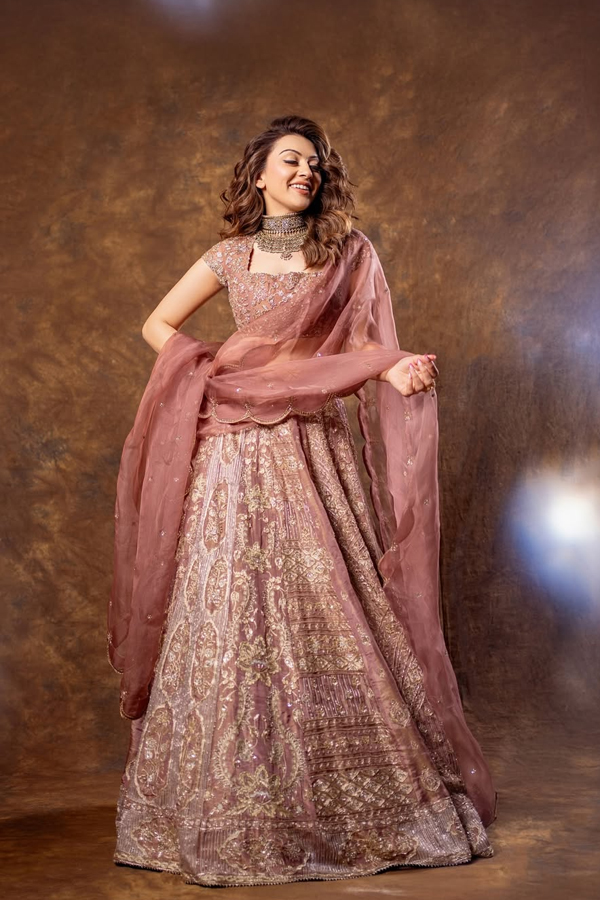 Hansika-Motwani-11.jpg 12