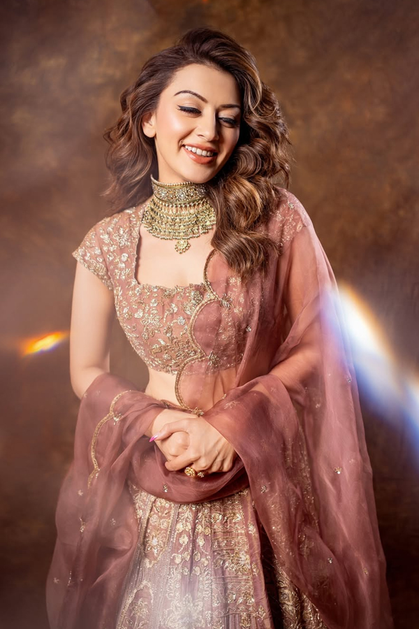 Hansika-Motwani-13.jpg 14