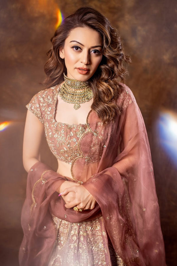 Hansika-Motwani-4.jpg 5