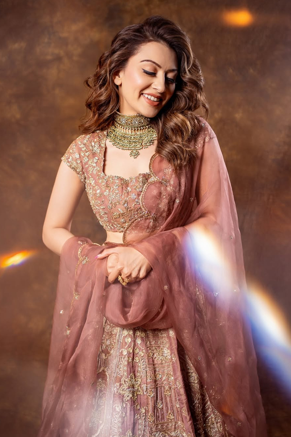 Hansika-Motwani-5.jpg 6