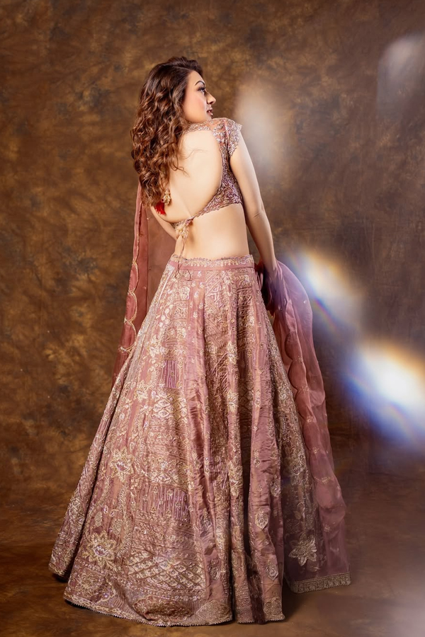 Hansika-Motwani-7.jpg 8