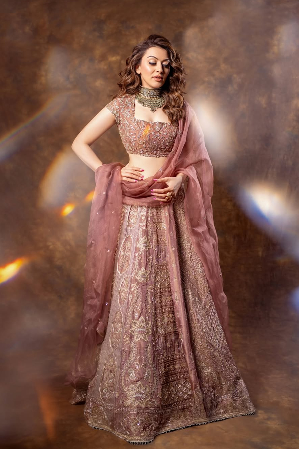 Hansika-Motwani-9.jpg 10