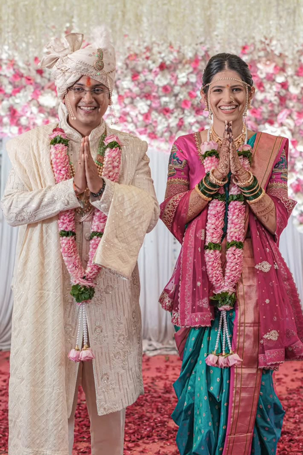 Naman-Mathur_Rutuja_Wedding-15_1.jpg 16