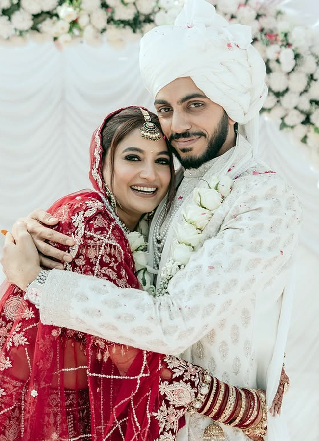 Neelam_20Parmar_20marriage7.jpg 8