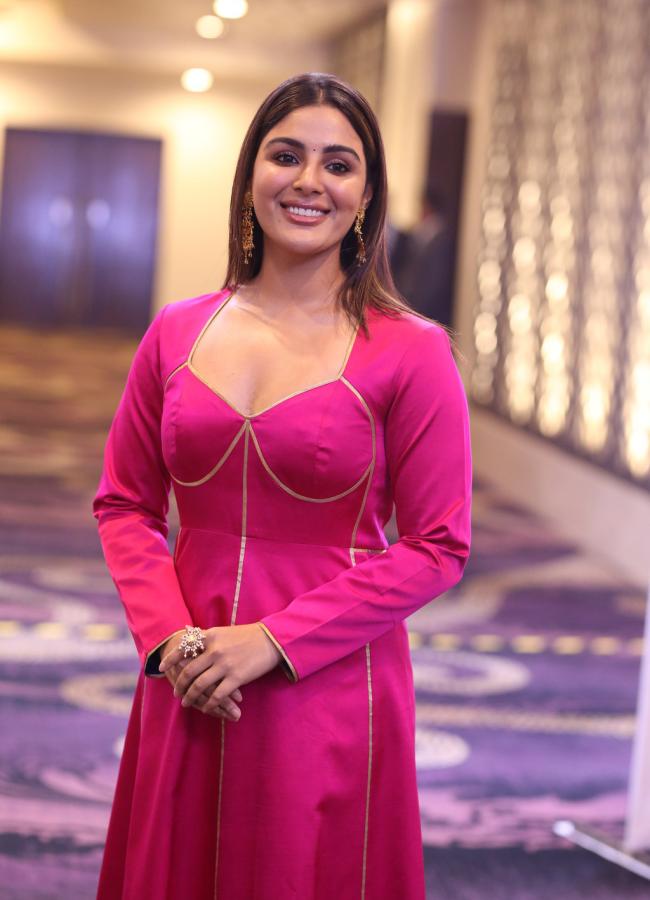 Actress_20Samyuktha_20Menon_20HD_20Stills__20_2823_29_0.jpg 23