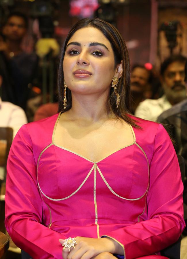 Actress_20Samyuktha_20Menon_20HD_20Stills__20_2825_29_0.jpg 25