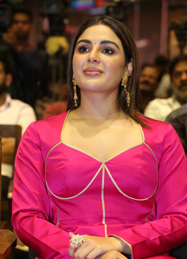 Actress_20Samyuktha_20Menon_20HD_20Stills__20_2826_29_0.jpg 26