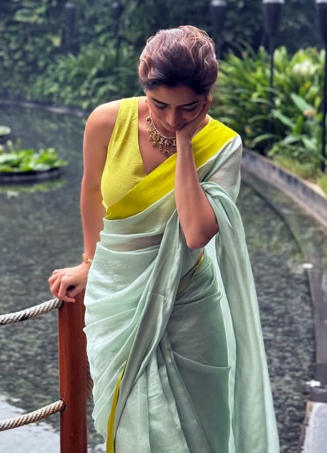 Ashika_20Ranganath6.jpg 7