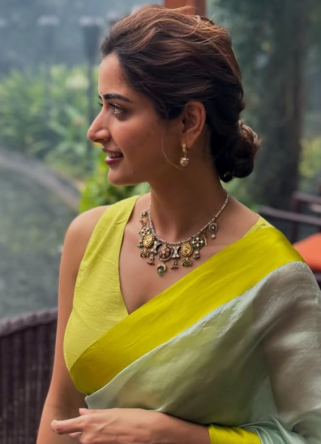 Ashika_20Ranganath7.jpg 8