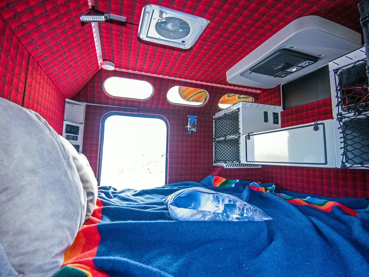 Mammoth_20Overland_204_0.jpg 5