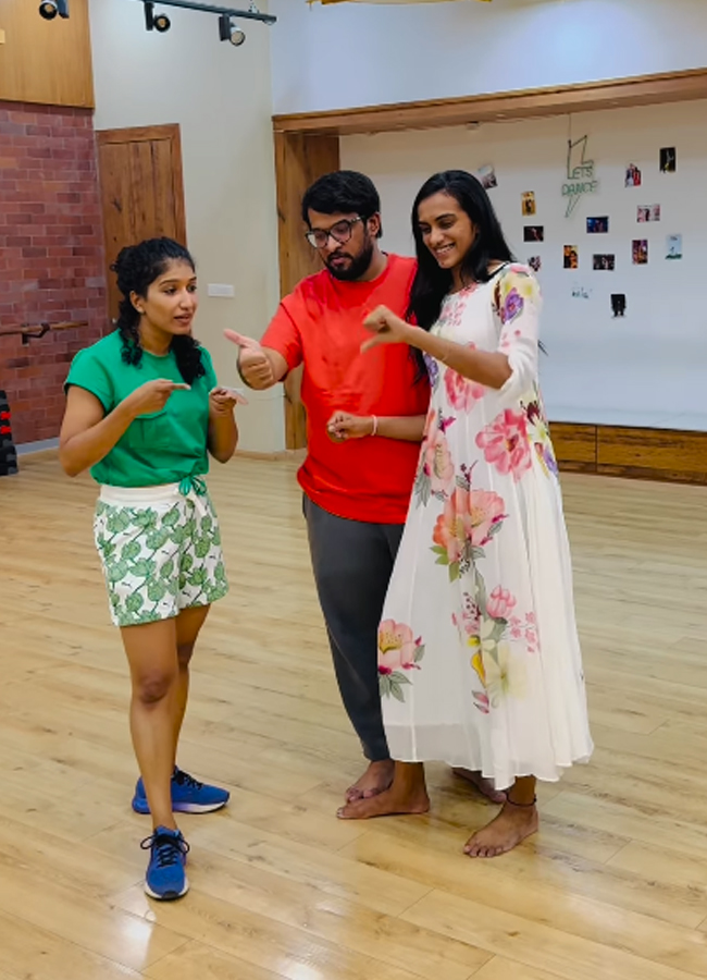 PV_20sindu_20dance_20practise_20for_20sangeeth12.jpg 13