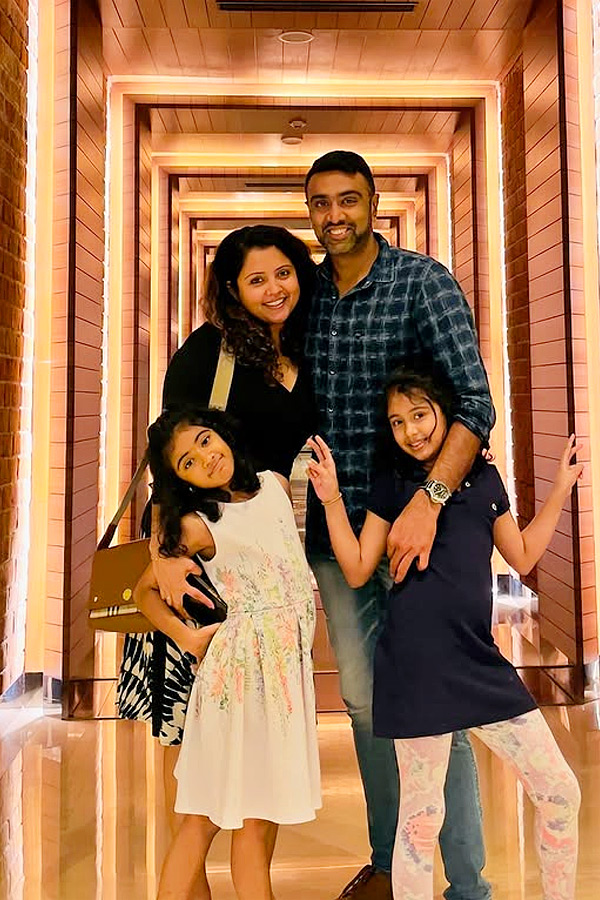 Ravichandran_20Ashwin_20announces_20retirement_20from_20international_20cricket_20Photos_20_2812_29.jpg 12