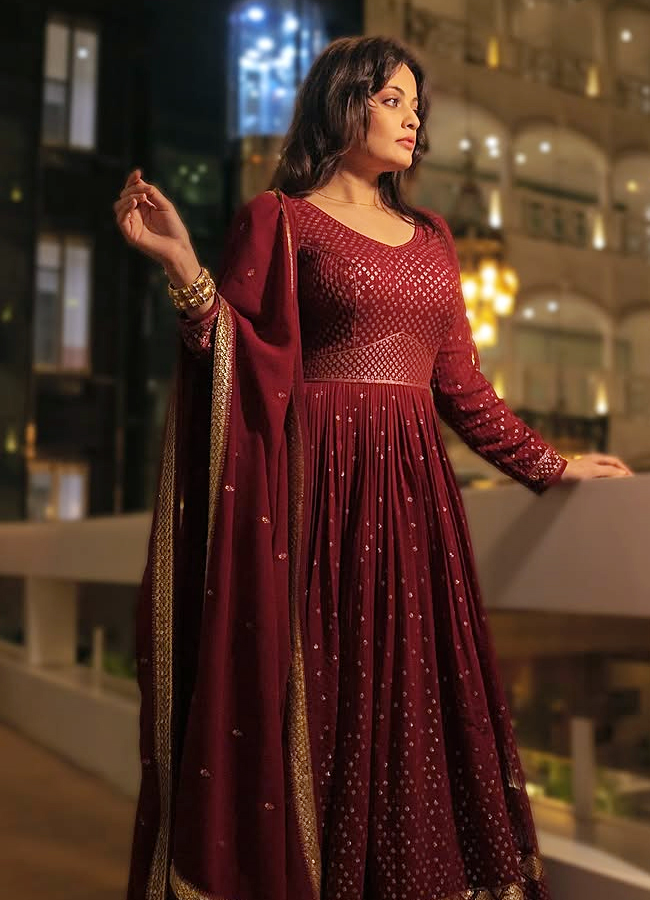 Sneha_20Ullal13.jpg 14