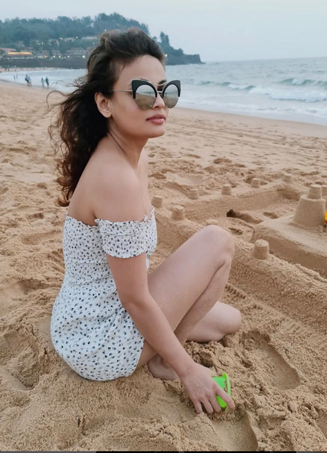 Sneha_20Ullal7.jpg 8
