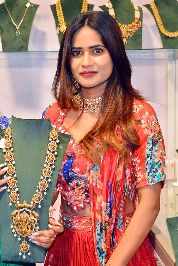 Hi_20Life_20Exhibition_20in_20Vijayawada_10.jpg 10