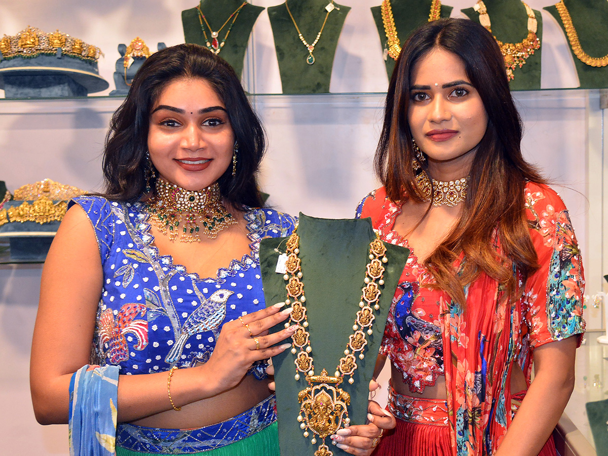 Hi_20Life_20Exhibition_20in_20Vijayawada_2.jpg 2