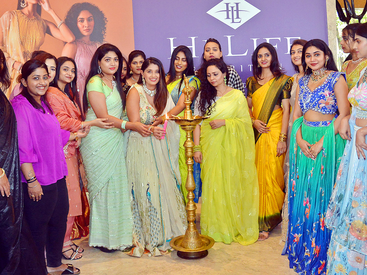 Hi_20Life_20Exhibition_20in_20Vijayawada_6.jpg 6