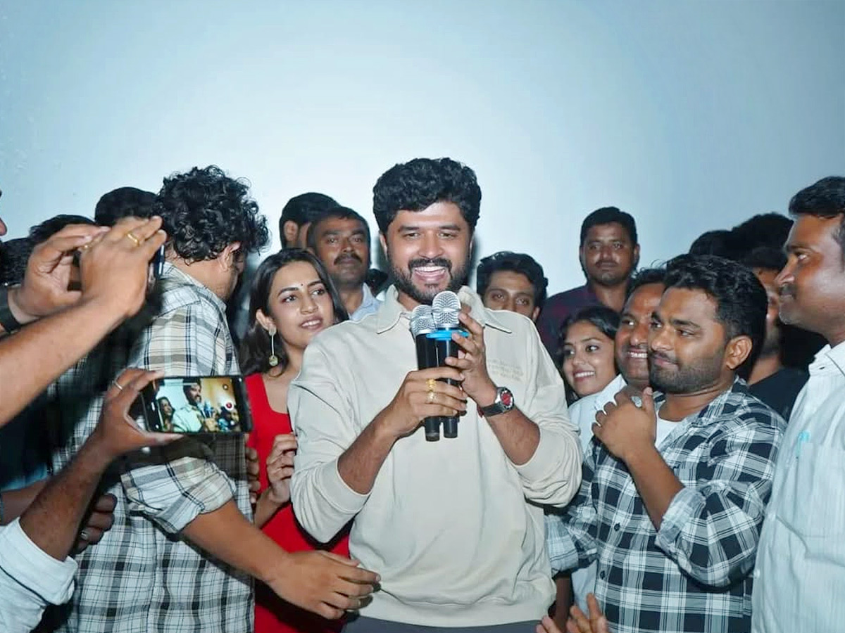 Mega_20Daughter_20Niharika_20Konidela_20Birthday_20Bash_20Photos_20Goes_20Viral_20On_20Social_20Media_20_282_29.jpg 11