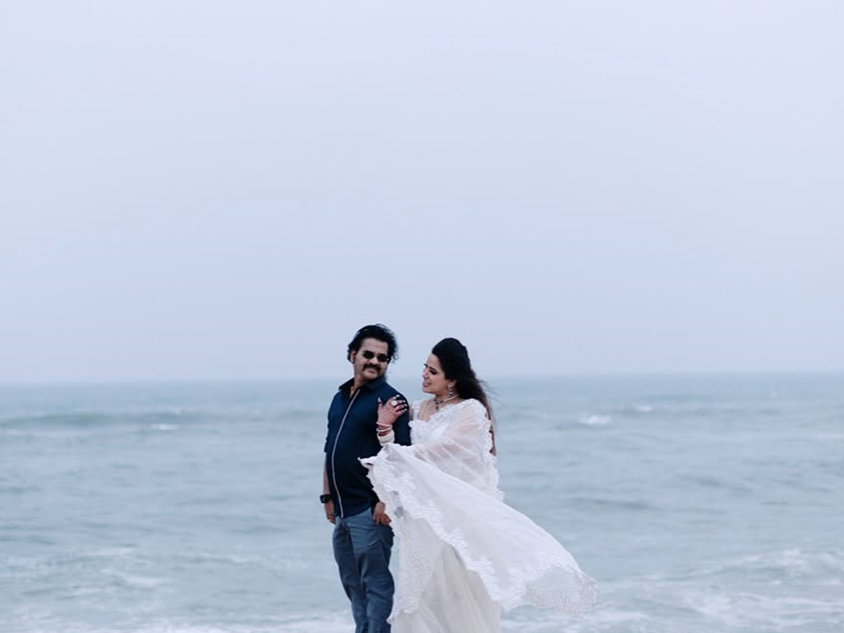 Rajinikanth_20Movie_20Jailer_20Actor_20Redin_20Kingsley_20Wedding_20Anniversary_20Photos_20Viral_20_2812_29.jpg 13