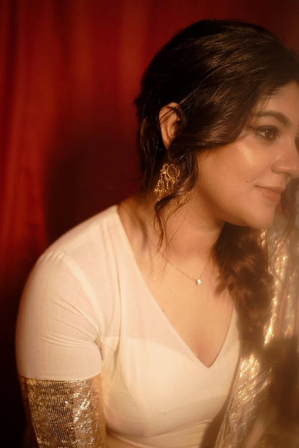 Aparna-Balamurali-4.jpg 5