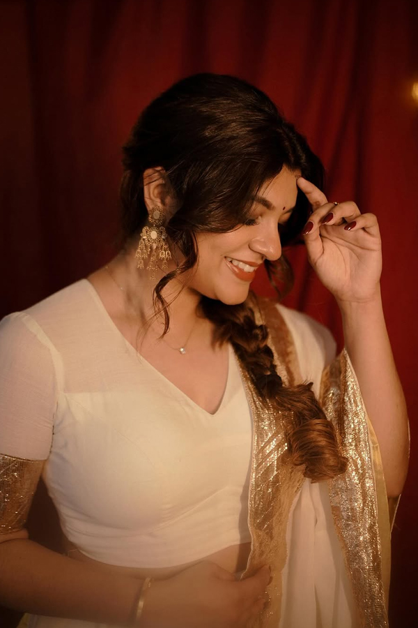 Aparna-Balamurali-7.jpg 8