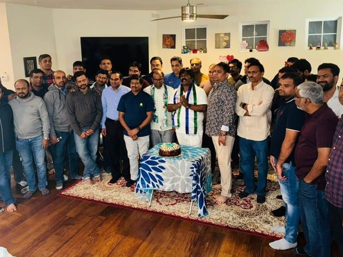 HBD_20jagan_20birthday_20celebrations_20in_20NRI_206.jpg 7
