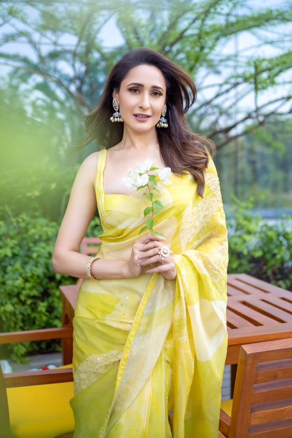 Pragya-Jaiswal-1.jpg 2