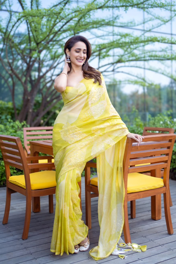 Pragya-Jaiswal-7.jpg 8