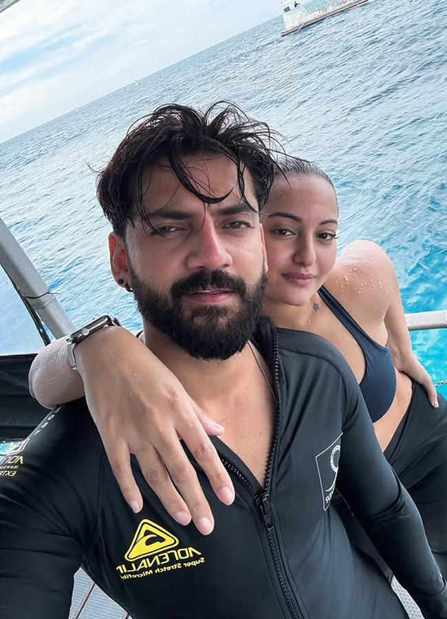 Sonakshi_20sinha12.jpg 13