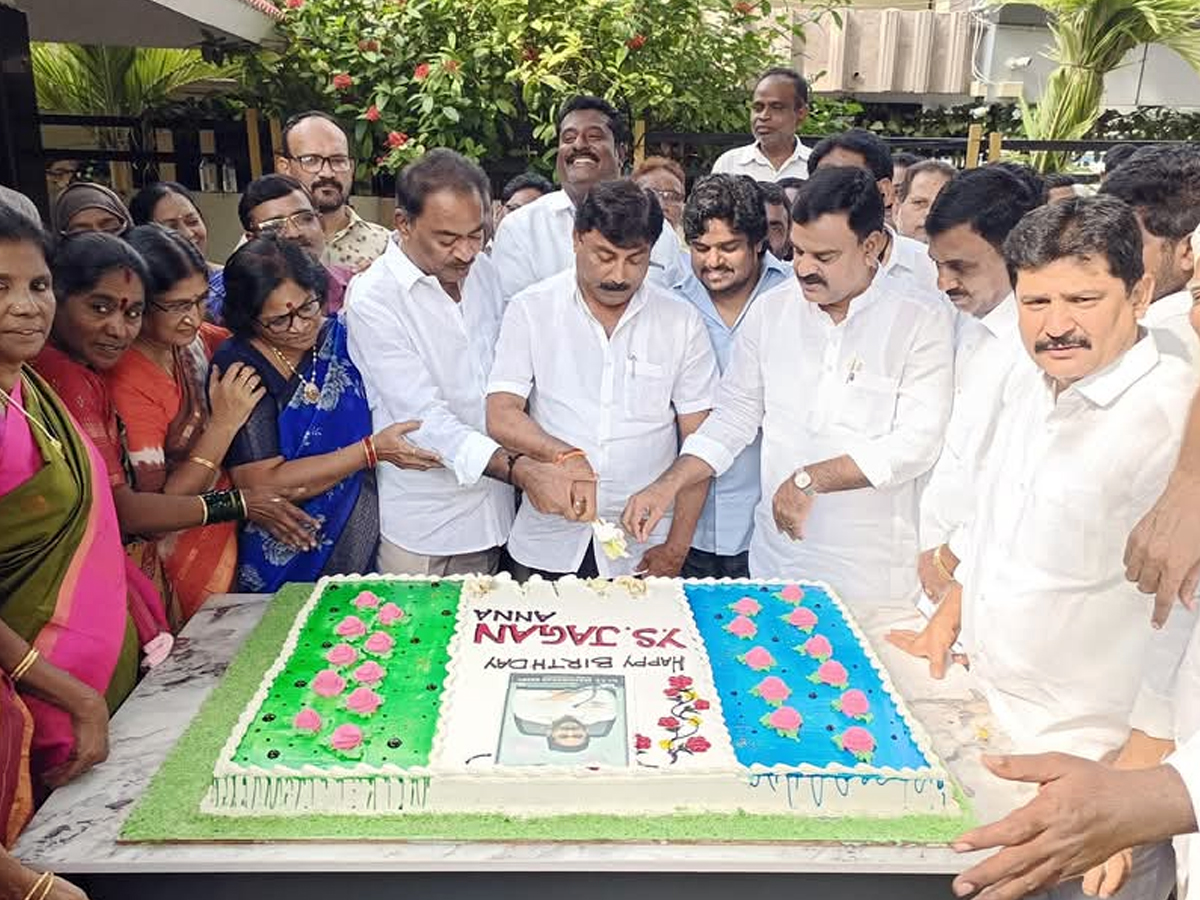 YSJ_20Birthday6_1.jpg 6