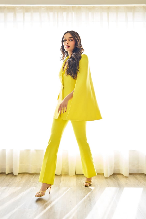 Manushi-Chhillar-1.jpg 2