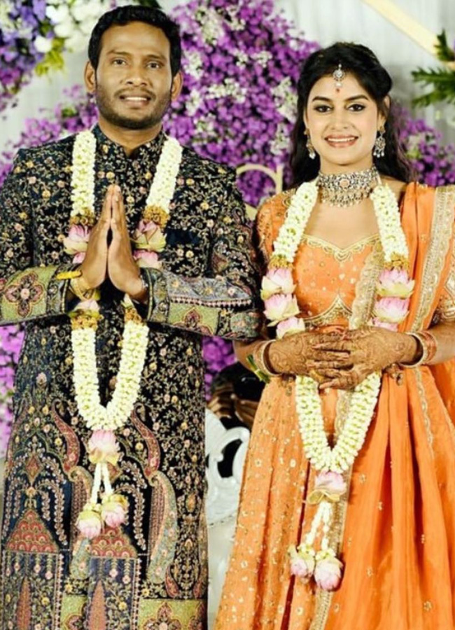 Sonia_20akula_20marriage_200.jpg 2