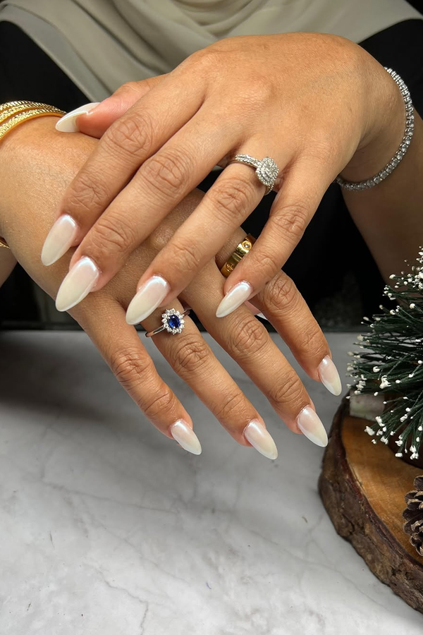 Christmas-Special-Nail-Arts-10_0.jpg 11