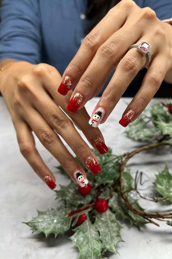 Christmas-Special-Nail-Arts-13_0.jpg 14
