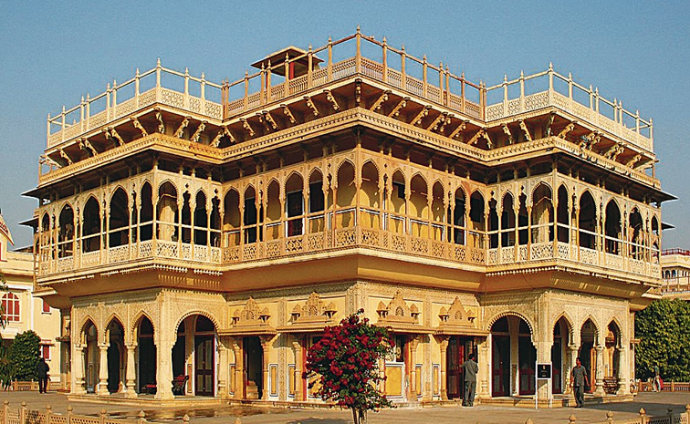 Jaipur-citypalace.jpg