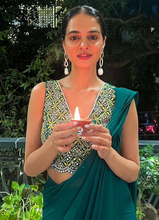 Taniya_20Sachdev9.jpg 10