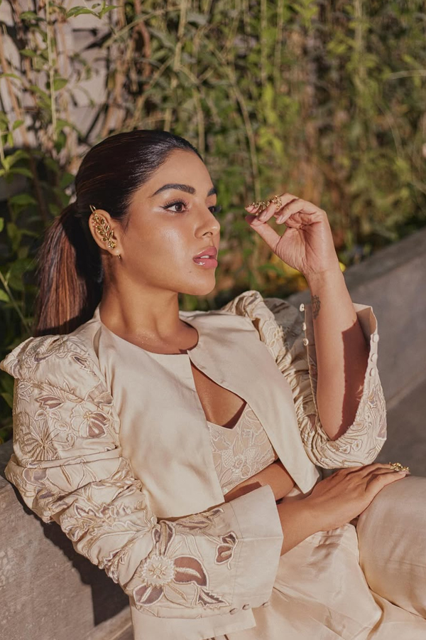Samyuktha-Menon-8.jpg 9