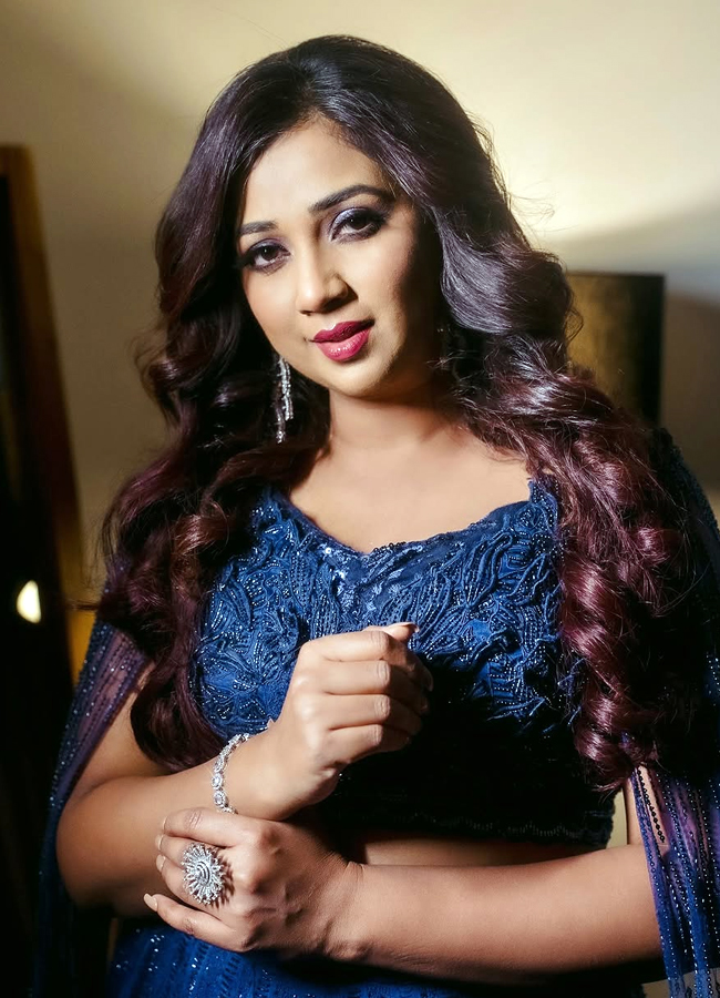 Shreya_20Ghosal14.jpg 15