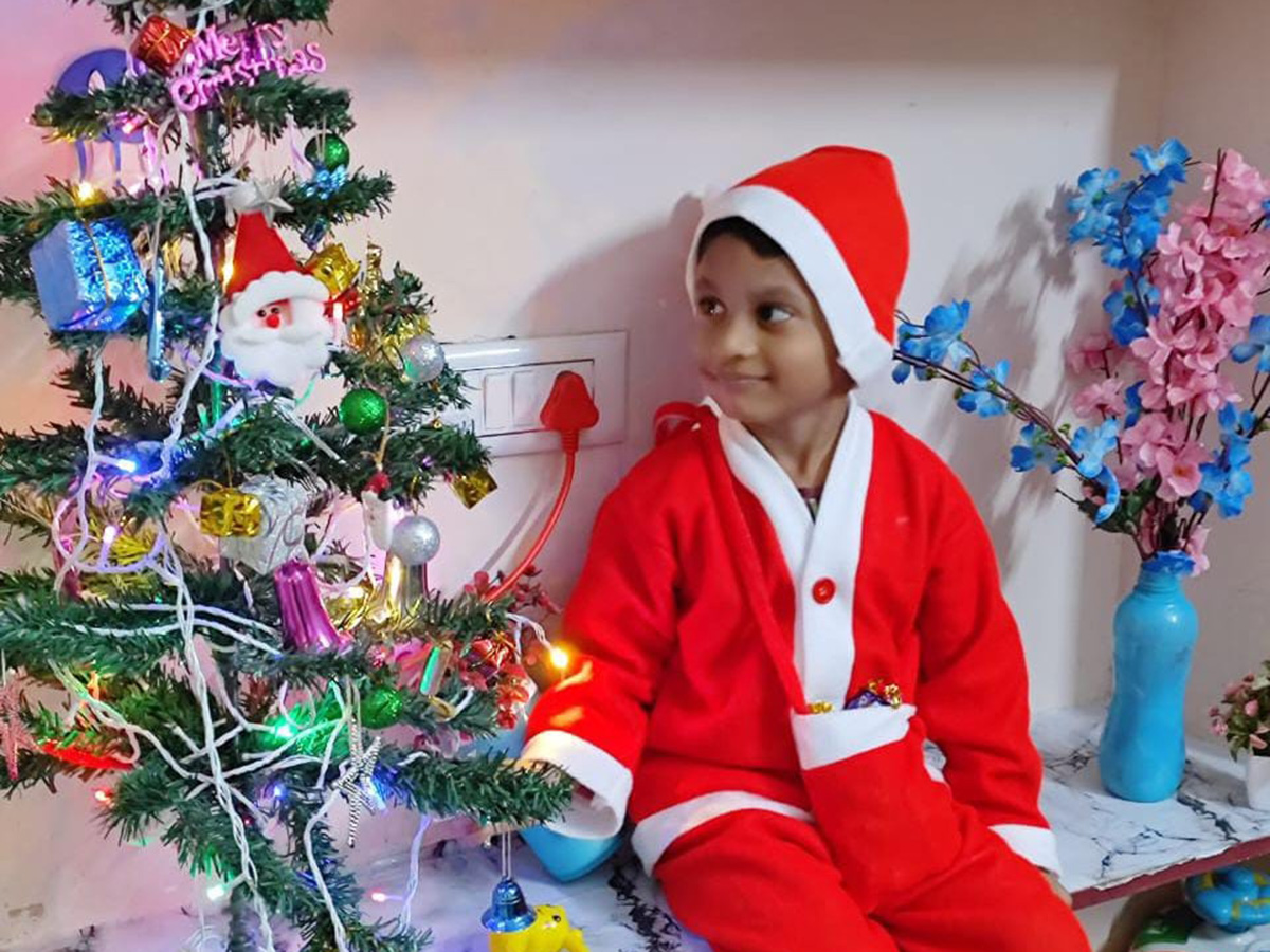 Christmas_20Celebrations_202024_20Telugu_20States_20Photos_20Goes_20Viral__20_2811_29.jpg 11