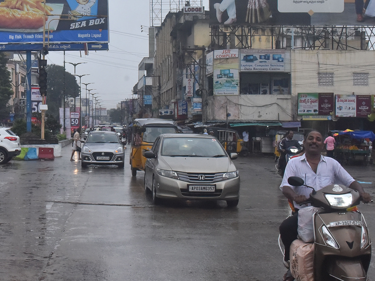heavy_20rains_20in_20andhra_20pradesh__20_283_29.jpg 3