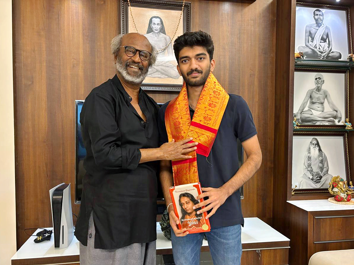 Chess_20prodigy_20Gukesh_20Dommaraju_20meets_20Rajinikanth_20and_20Sivakarthikeyan_20Photos_20_2811_29.jpg 6