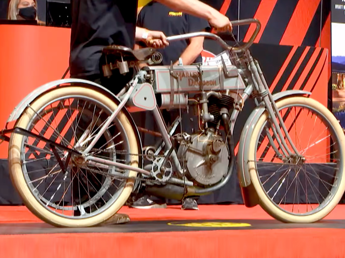 Motor_20cycles_20auction_204_0.jpg 5
