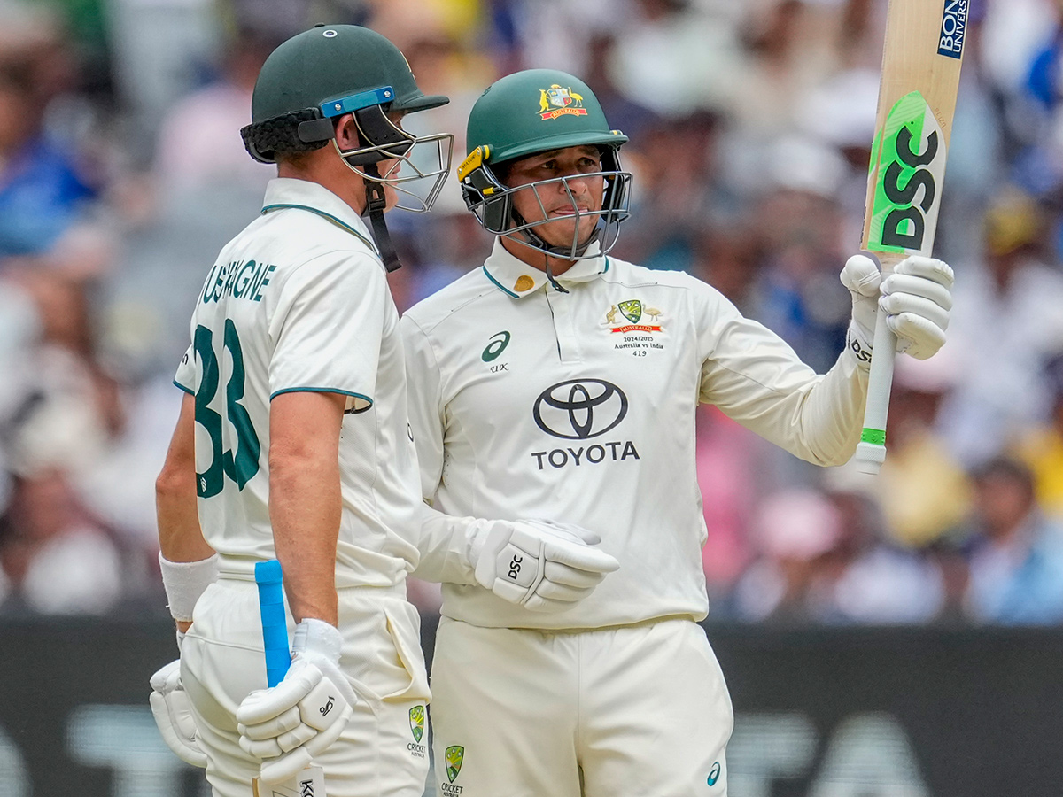 fourth_20cricket_20test_20between_20Australia_20and_20India_20at_20the_20Melbourne_20Cricket_20Ground__20_2812_29.jpg 12