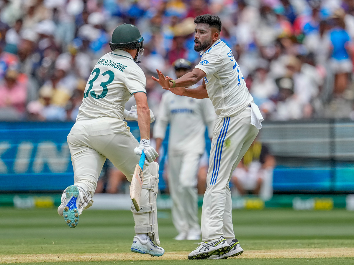 fourth_20cricket_20test_20between_20Australia_20and_20India_20at_20the_20Melbourne_20Cricket_20Ground__20_2816_29.jpg 16
