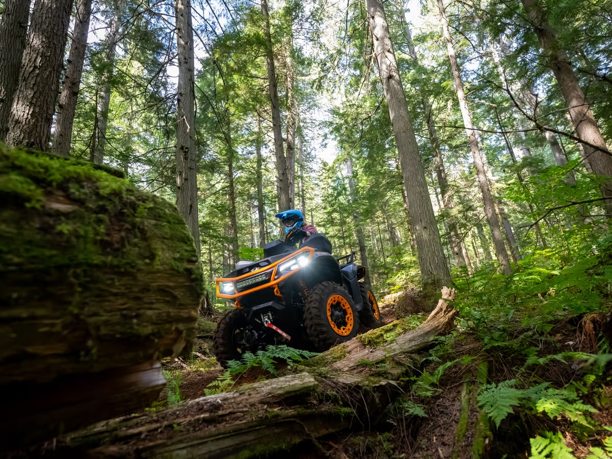 Outlander_20vehicle_20_282_29.jpg 2