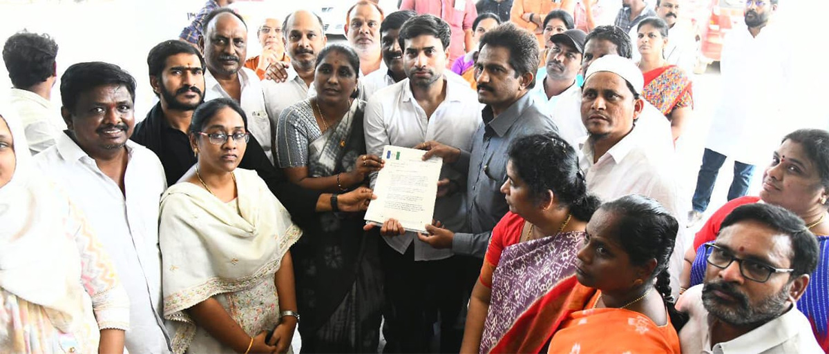YSRCP_20Porubata_20On_20Electricity_20Charges_20Hike_20Photos__20_2829_29.jpg 29