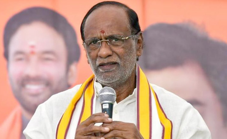 laxman1.jpg