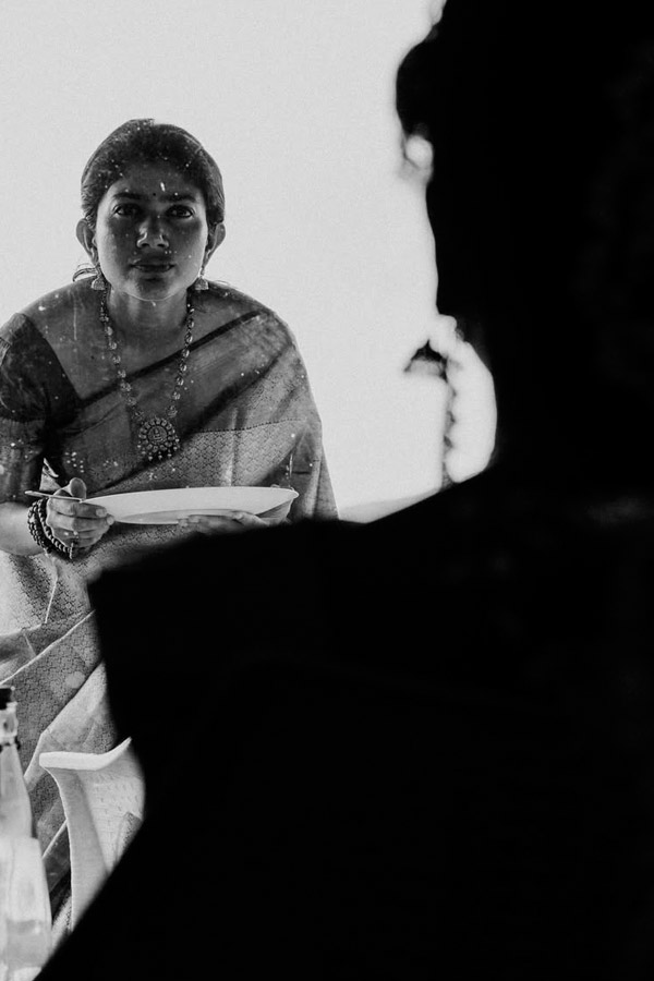 Actress_20Sai_20Pallavi_20Shares_20Emotional_20Post_20on_20Social_20media_20photos_20_2817_29.jpg 18