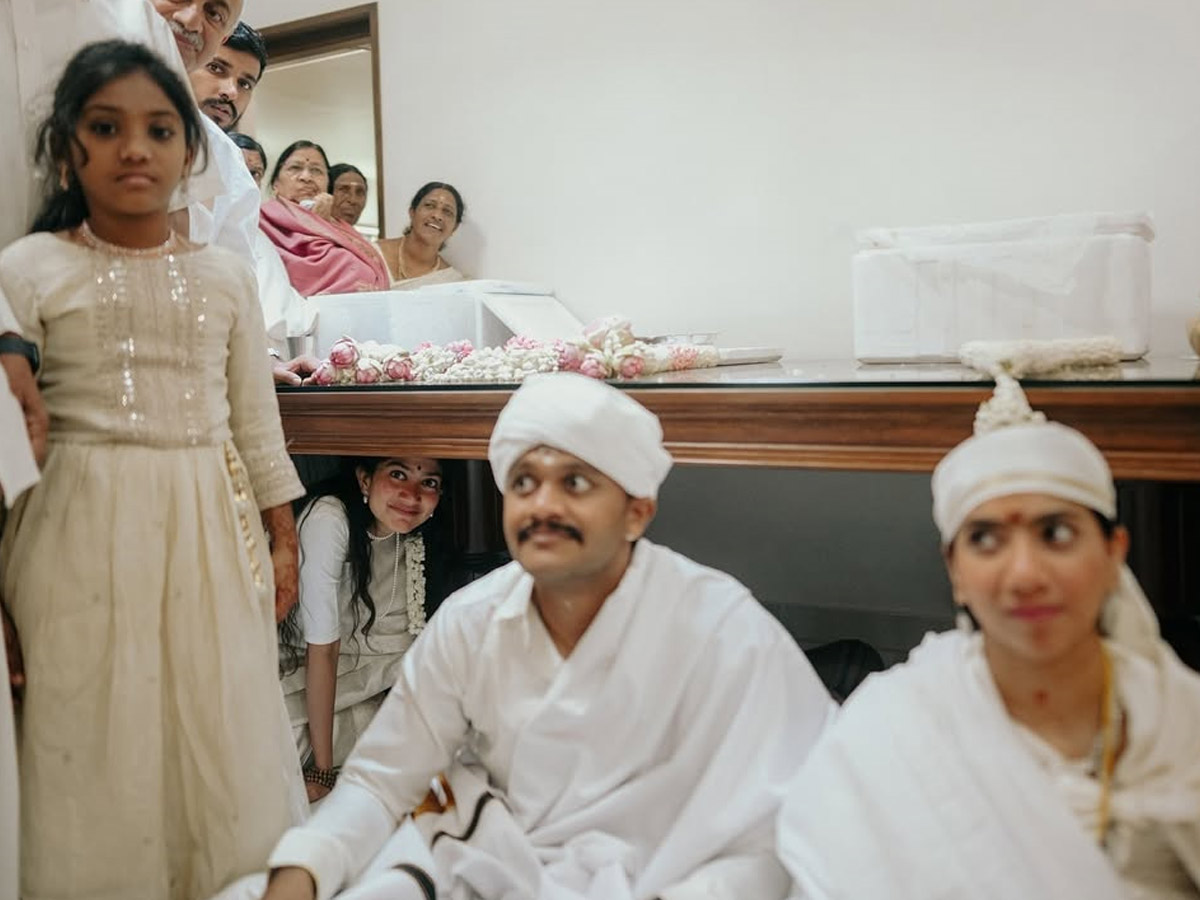 Actress_20Sai_20Pallavi_20Shares_20Emotional_20Post_20on_20Social_20media_20photos_20_2821_29.jpg 22